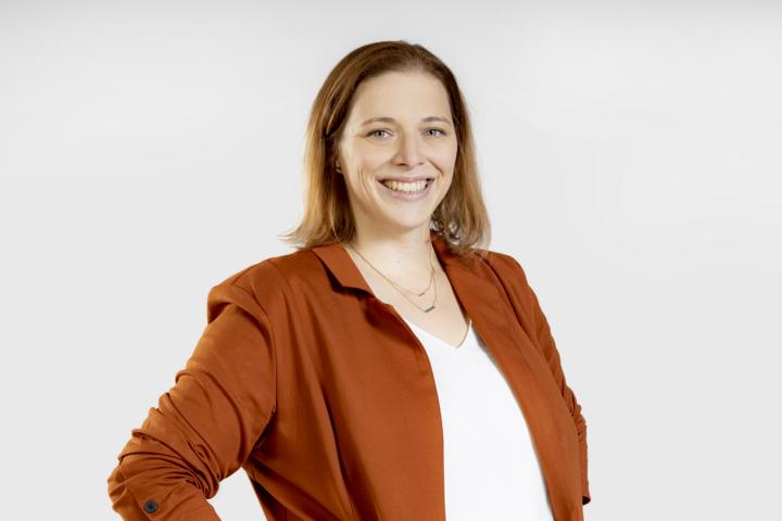 Petra Kandilari-Nolte (Kassiererin)